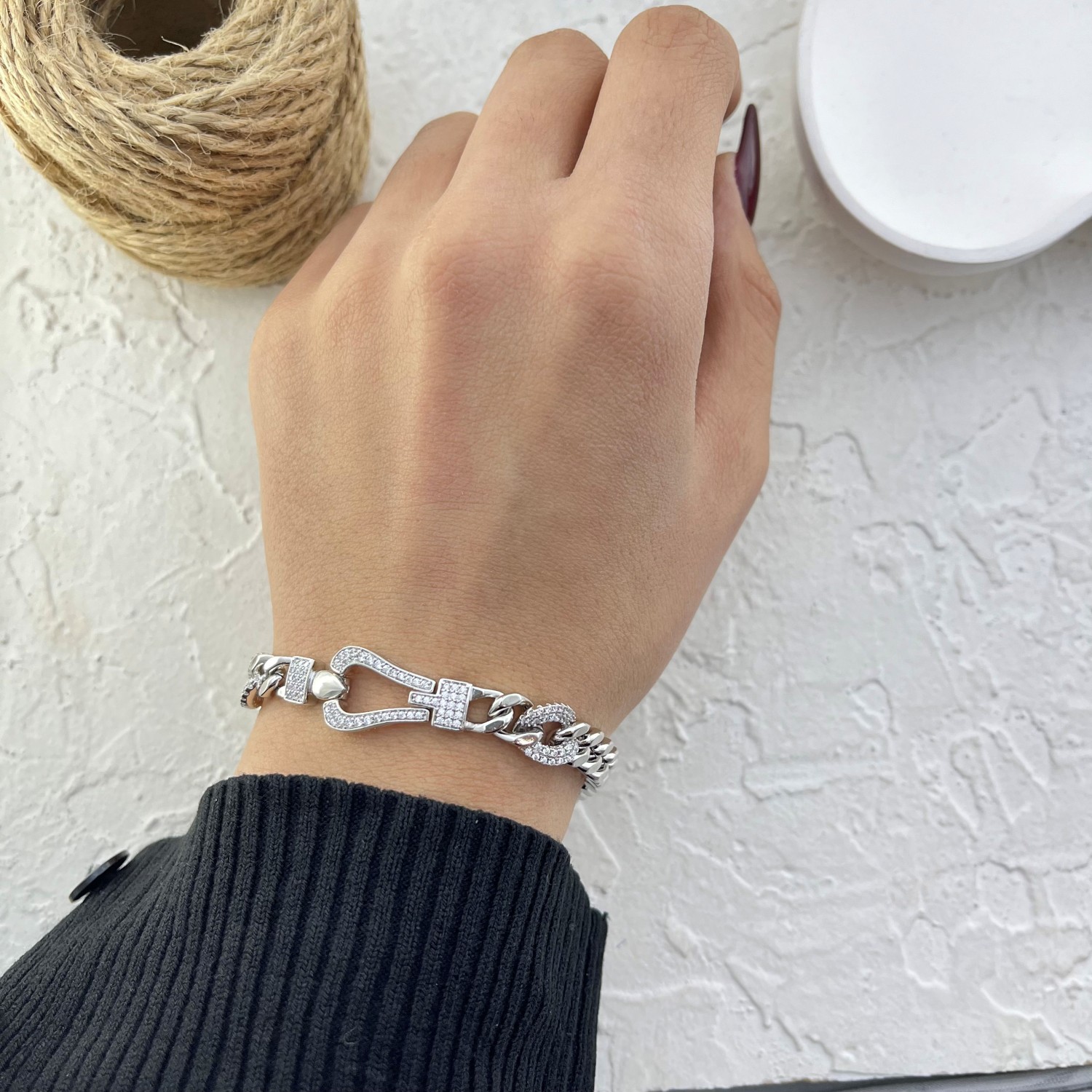دستبند زنانه ژوپینگ مدل کارتیه کد B5359